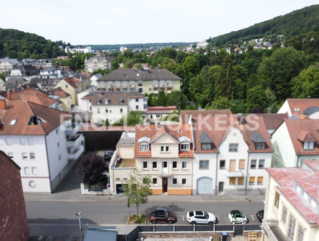 Mehrfamilienhaus zum Kauf 297.000 € 13 Zimmer 245 m²<br/>Wohnfläche 298 m²<br/>Grundstück Bad Kissingen Bad Kissingen 97688