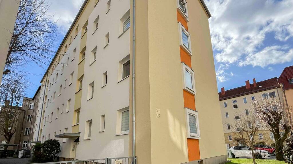 Wohnung zum Kauf 110.000 € 3 Zimmer 63,6 m² 3. Geschoss Stadtfeld Ost Magdeburg 39108