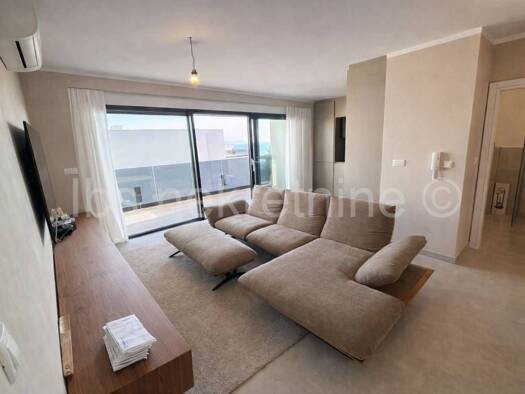 Wohnung zum Kauf 450.000 € 2 Zimmer 83 m² 2. Geschoss Okrug