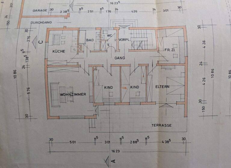 Mehrfamilienhaus zum Kauf provisionsfrei 690.000 € 15 Zimmer 339 m² 1.077 m² Grundstück Schwanenstraße 3 Kelheim 93309