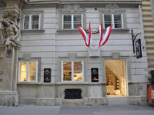 Laden zur Miete 41,25 € Wien 1010