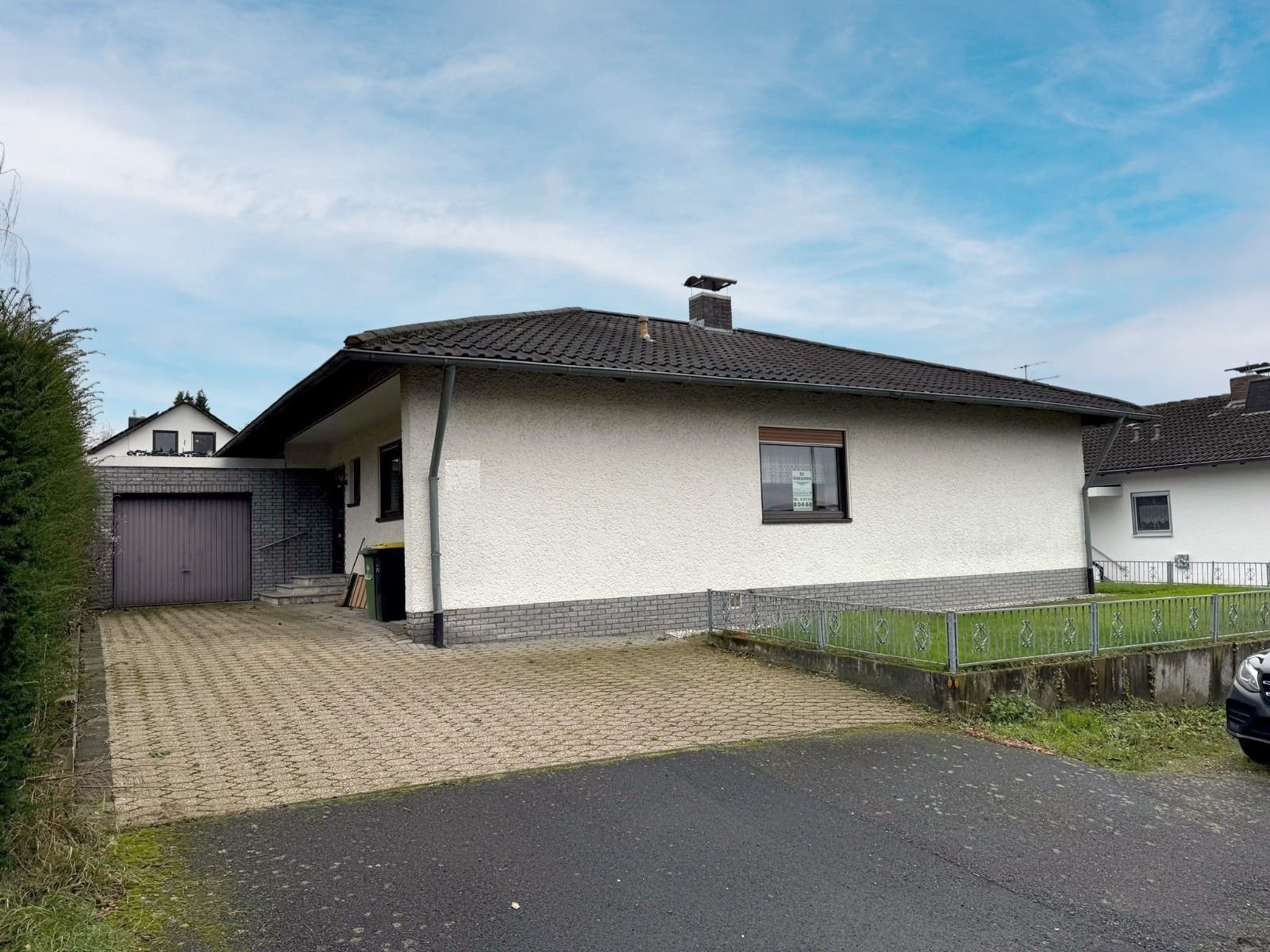 Bungalow zum Kauf 448.000 € 4 Zimmer 131 m²<br/>Wohnfläche 690 m²<br/>Grundstück Frohnhardt Königswinter 53639