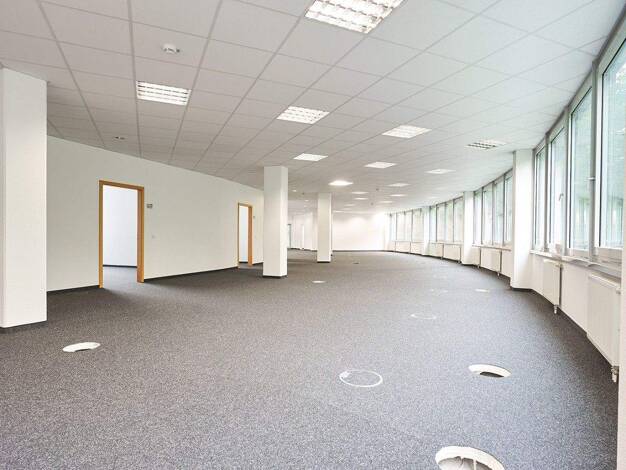 Bürofläche zur Miete 2 € 450 m² Bürofläche Stresemannallee 4B Hammfeld Neuss 41460