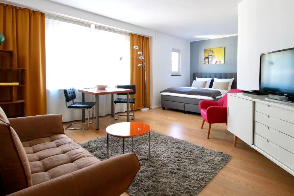 Wohnung zur Miete Wohnen auf Zeit 2.180 € 1 Zimmer 36 m²<br/>Wohnfläche 20.09.2024<br/>Verfügbarkeit Bismarckstraße Neustadt - Nord Köln 50672