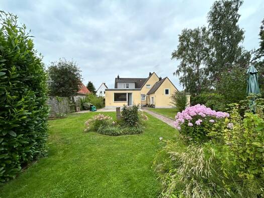 Wohnung zur Miete 950 € 3,5 Zimmer 95 m² Groden Cuxhaven 27472