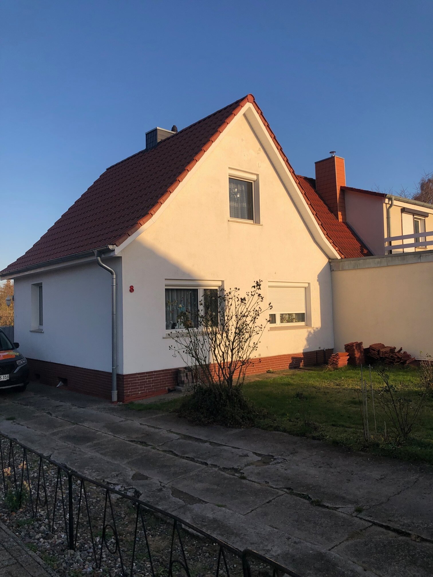 Mehrfamilienhaus zum Kauf 255.000 € 3 Zimmer 120 m²<br/>Wohnfläche 1.024 m²<br/>Grundstück Krummer Weg Triebseer Siedlung Stralsund 18437