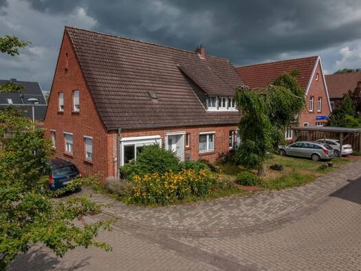 Mehrfamilienhaus zum Kauf 289.000 € 12 Zimmer 260 m² 518 m² Grundstück Veldhausen Neuenhaus 49828