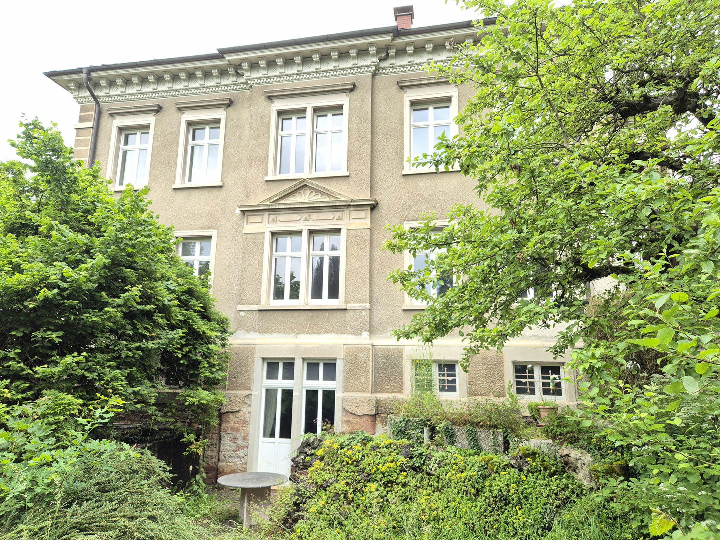 Mehrfamilienhaus zum Kauf provisionsfrei 1.875.000 € 12 Zimmer 350 m²<br/>Wohnfläche 1.326 m²<br/>Grundstück Schopfheim Schopfheim 79650