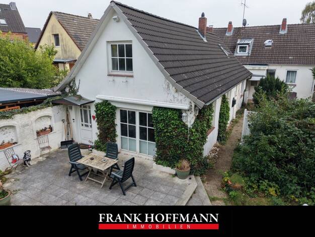 Mehrfamilienhaus zum Kauf 315.000 € 3,5 Zimmer 120,2 m² 795 m² Grundstück Uetersen 25436