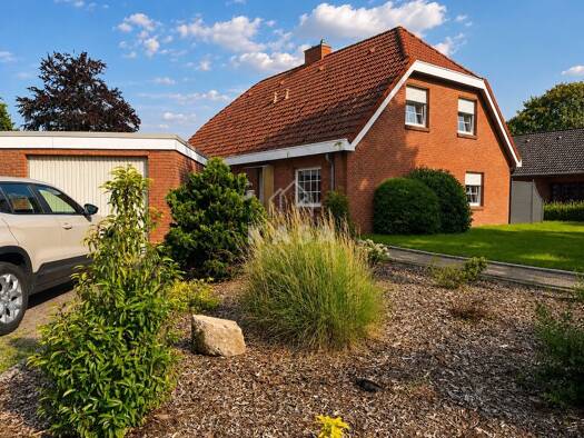 Doppelhaushälfte zur Miete 900 € 3 Zimmer 83,2 m² frei ab sofort Ihrhove Westoverledingen 26810