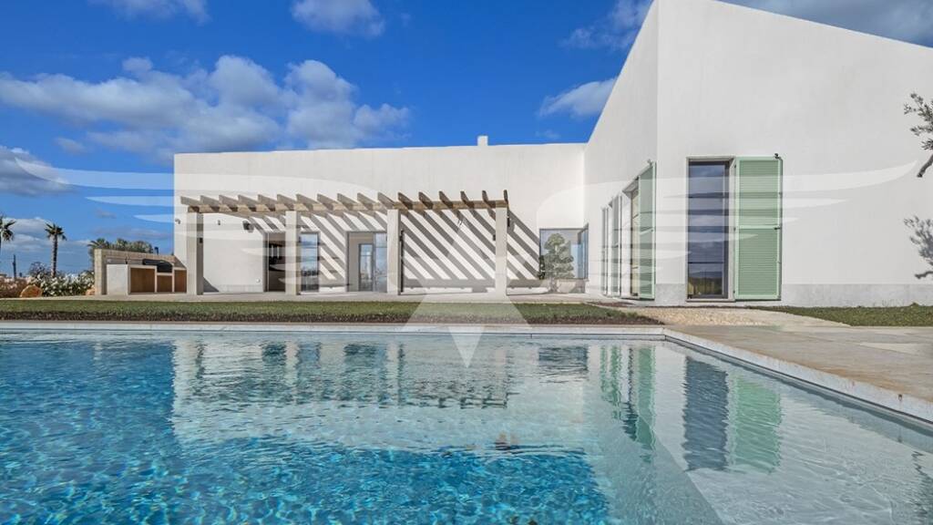 Einfamilienhaus zum Kauf - Erstbezug provisionsfrei 2.690.000 € 4 Zimmer 248 m² 33.000 m² Grundstück Campos 07630