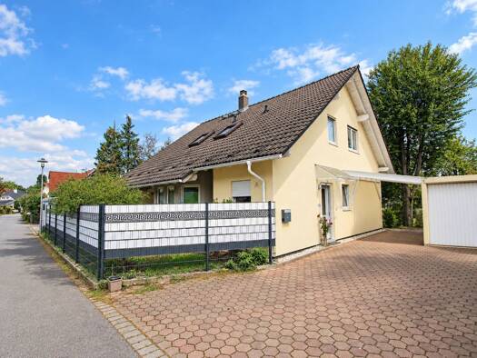 Einfamilienhaus zum Kauf 475.000 € 12 Zimmer 180,8 m² 386 m² Grundstück frei ab sofort Baiertal Wiesloch 69168