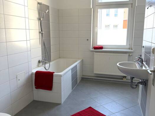 Wohnung zur Miete 350 € 2 Zimmer 48 m² 2. Geschoss Wittenberger Straße 25 Alte Neustadt Alte Neustadt 39106