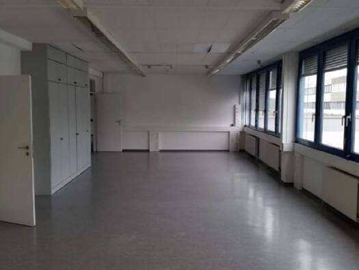 Bürofläche zur Miete 600 € teilbar ab 16 m² - Kelsterbach 61352
