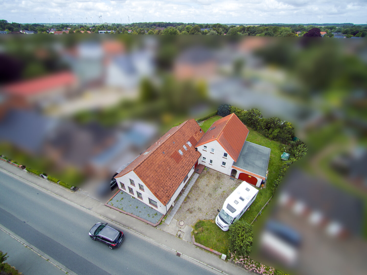 Mehrfamilienhaus zum Kauf provisionsfrei 399.000 € 9 Zimmer 264,5 m²<br/>Wohnfläche 746 m²<br/>Grundstück Kirchhofstr. 16 Leck Leck 25917