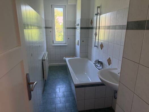 Wohnung zur Miete 395 € 3 Zimmer 53 m² frei ab sofort Zeißstraße 86 Hilbersdorf Chemnitz 09131
