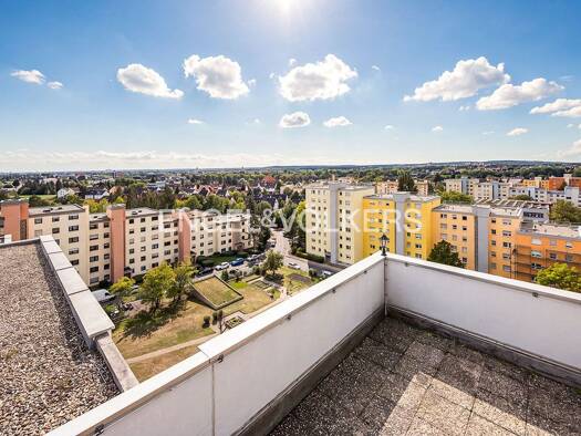 Wohnung zum Kauf 310.000 € 4 Zimmer 97 m² frei ab sofort Nordstadt Fürth 90765