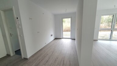 Wohnung zum Kauf 159.900 € 1 Zimmer 47 m² 2. Geschoss frei ab sofort Naumburg Naumburg 06618