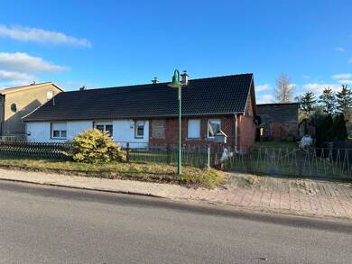 Einfamilienhaus zum Kauf 114.995 € 5 Zimmer 121 m² 2.576 m² Grundstück Schulstraße 9 Heinrichswalde 17379