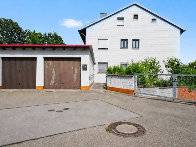 Mehrfamilienhaus zum Kauf 670.000 € 12 Zimmer 358,3 m² 1.111 m² Grundstück Unterheckenhofen Roth 91154
