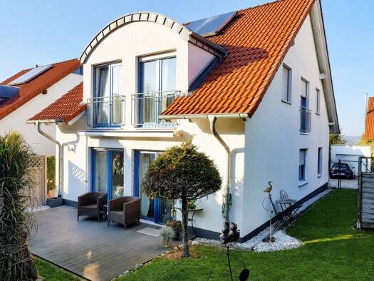 Einfamilienhaus zum Kauf 389.000 € 5 Zimmer 130 m² 370 m² Grundstück Bad Hersfeld Bad Hersfeld 36251