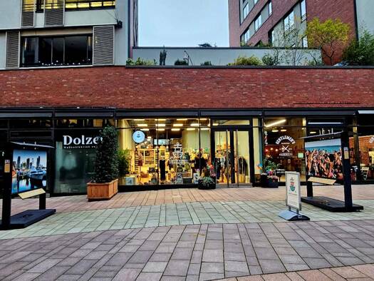 Laden zur Miete provisionsfrei 3.810 € 127 m² Verkaufsfläche HafenCity Hamburg 20457