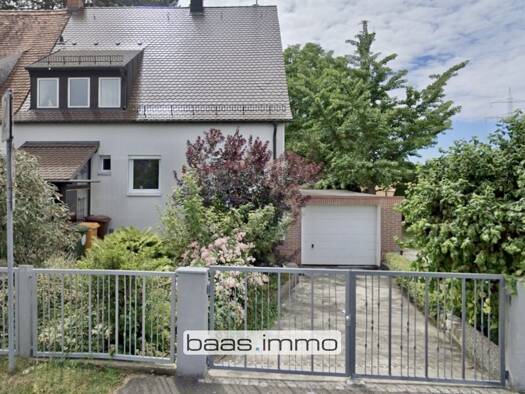 Doppelhaushälfte zum Kauf 365.000 € 6 Zimmer 136 m² 697 m² Grundstück Göggingen Augsburg/Göggingen 86199