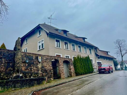 WG-Zimmer zur Miete Wohnen auf Zeit 300 € frei ab 01.10.2025 Kiesenbacher Straße 73 Albbruck 79774