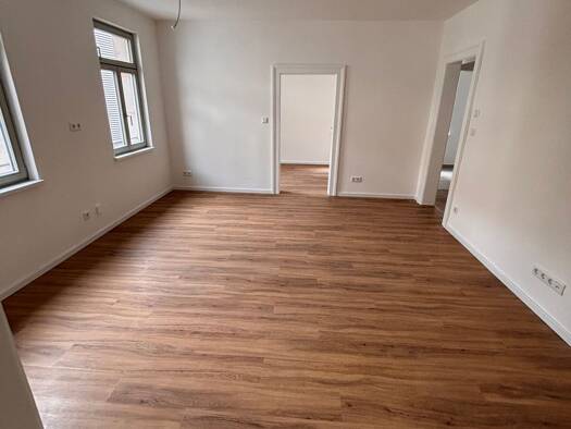 Wohnung zur Miete 1.295 € 3 Zimmer 80,6 m² Geschoss 1/2 frei ab 01.11.2026 Innenstadt Fürth 90762