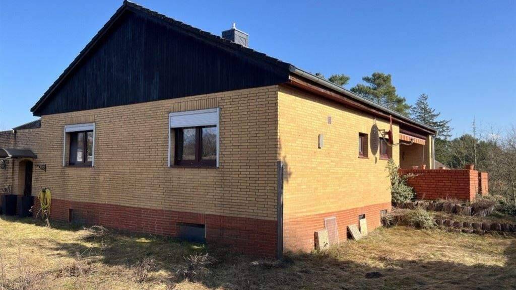 Einfamilienhaus zum Kauf 215.000 € 3 Zimmer 116 m² 1.301 m² Grundstück Bavendorf Thomasburg , Kr Lüneburg 21401