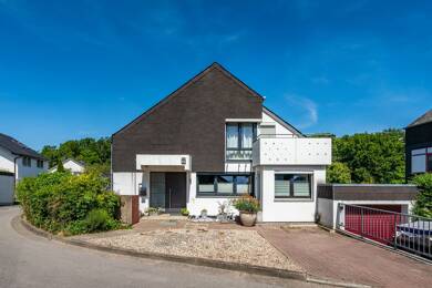 Einfamilienhaus zum Kauf 393.000 € 8 Zimmer 194 m² 330 m² Grundstück Sarstedt Sarstedt 31157