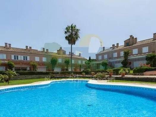 Reihenhaus zum Kauf 550.000 € 3 Zimmer 100 m² Calle Trajano, 102 Chiclana de la Frontera 11139