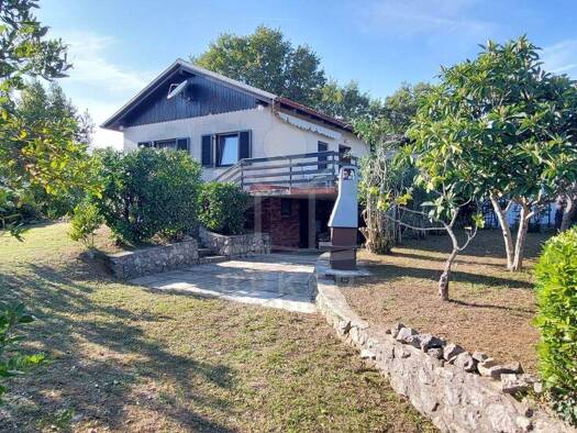 Einfamilienhaus zum Kauf 265.000 € 3 Zimmer 59 m² 410 m² Grundstück Soline 51511
