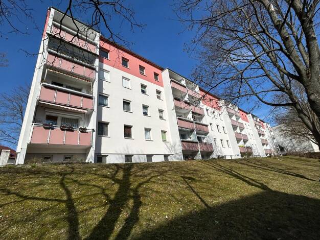 Wohnung zum Kauf 59.000 € 3 Zimmer 69 m² 1. Geschoss frei ab sofort Langenberg Gera 07552