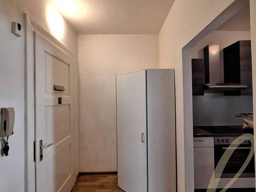 Wohnung zum Kauf 720 € 58 m² Schwaz 6130