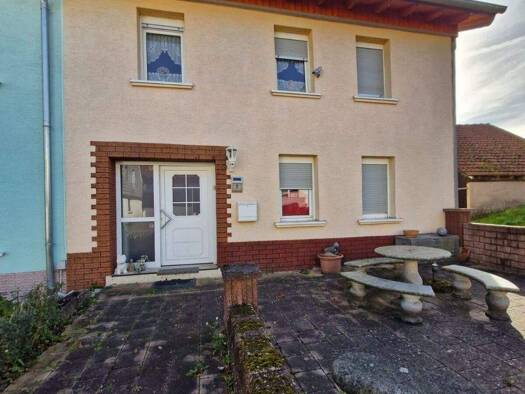 Doppelhaushälfte zum Kauf 69.000 € 5 Zimmer 122 m² 157 m² Grundstück Berschweiler 55777