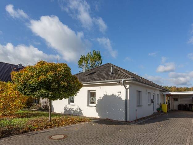 Bungalow zum Kauf 440.000 € 4 Zimmer 106 m² 599 m² Grundstück Fahrenhorst Stuhr 28816
