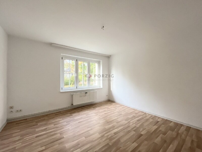 Wohnung zur Miete 390 € 3 Zimmer 64,4 m²<br/>Wohnfläche 1.<br/>Geschoss Senefelderstr. 19 Lutherviertel 221 Chemnitz 09126