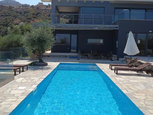 Haus zum Kauf 1.250.000 € 7 Zimmer 300 m² 4.000 m² Grundstück Kreta Municipality of Sitia 723 00