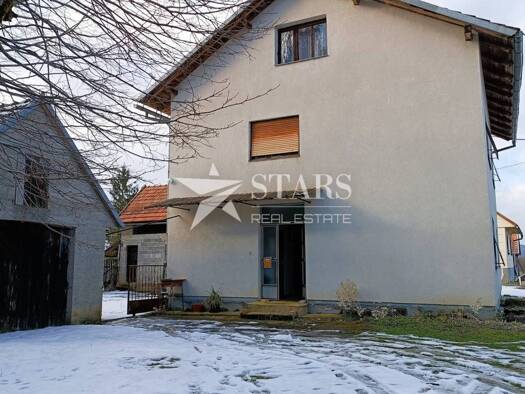 Haus zum Kauf 75.000 € 6 Zimmer 230 m² Jezero I Dio, Plaski Plaski