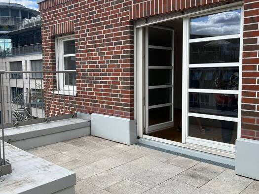 Wohnung zum Kauf 799.000 € 3 Zimmer 93 m² Geschoss 7/8 frei ab sofort Mitte Berlin 10117