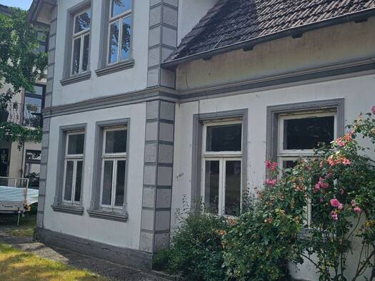 Villa zum Kauf 159.000 € 5 Zimmer 130 m² 627 m² Grundstück Basbeck Hemmoor 21745