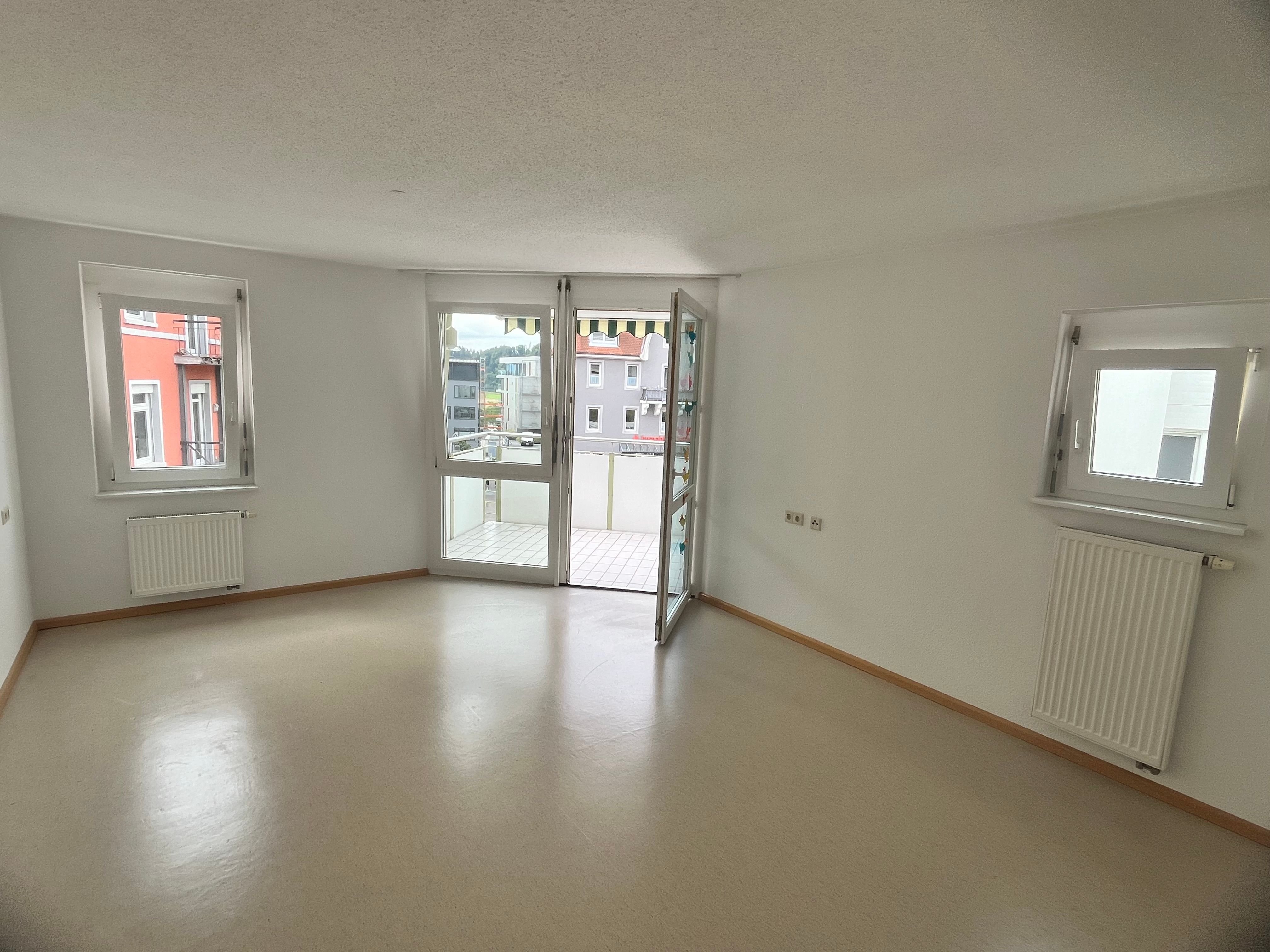 Wohnung zur Miete 680 € 2 Zimmer 55,2 m²<br/>Wohnfläche 2.<br/>Geschoss ab sofort<br/>Verfügbarkeit Poststraße 1 Waldshut Waldshut-Tiengen 79761