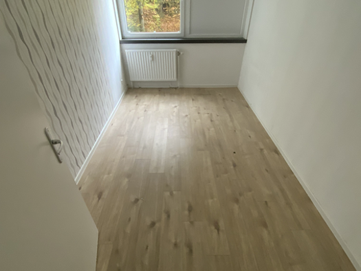Wohnung zur Miete 259 € 3 Zimmer 81 m² 1. Geschoss Zur Zinsenbach 48 Weidenau Siegen 57076