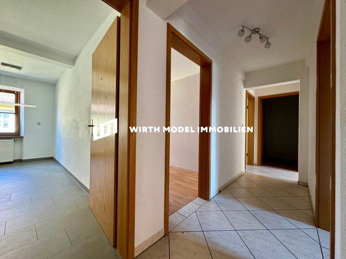 Wohnung zur Miete 700 € 4 Zimmer 74 m²<br/>Wohnfläche EG<br/>Geschoss Oberndorf - Mitte - Nordwest Schweinfurt / Oberndorf 97424