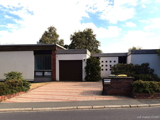 Bungalow zum Kauf 340.000 € 7 Zimmer 230 m² 1.260 m² Grundstück Selb Selb 95100