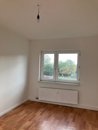 Wohnung zur Miete 435 € 3 Zimmer 57,9 m² 2. Geschoss frei ab 01.12.2024 Ammerländer Straße 13 Brake Brake 26919