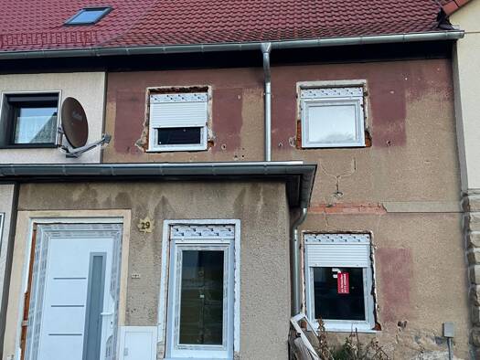 Haus zum Kauf 95.000 € 3 Zimmer 105 m² 330 m² Grundstück frei ab sofort Am Eulengrund 39 Zeitz 06712