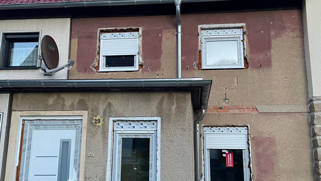 Haus zum Kauf 95.000 € 3 Zimmer 105 m² 330 m² Grundstück frei ab sofort Am Eulengrund 39 Zeitz 06712