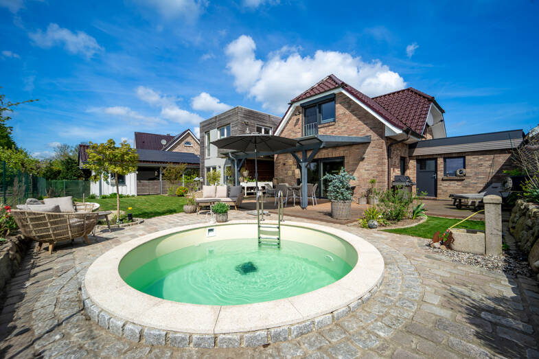 Einfamilienhaus zum Kauf 1.200.000 € 7 Zimmer 236,3 m² 729 m² Grundstück Groß Timmendorf Timmendorfer Strand 23669